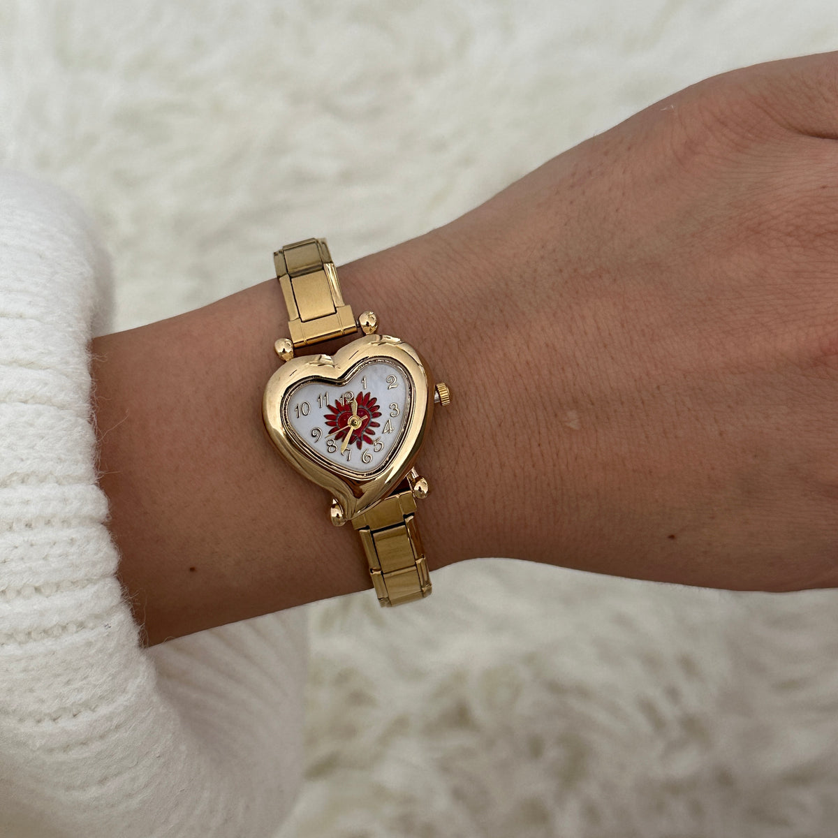 Flora Heart Link Watch — Gold-tone / Floral Dial